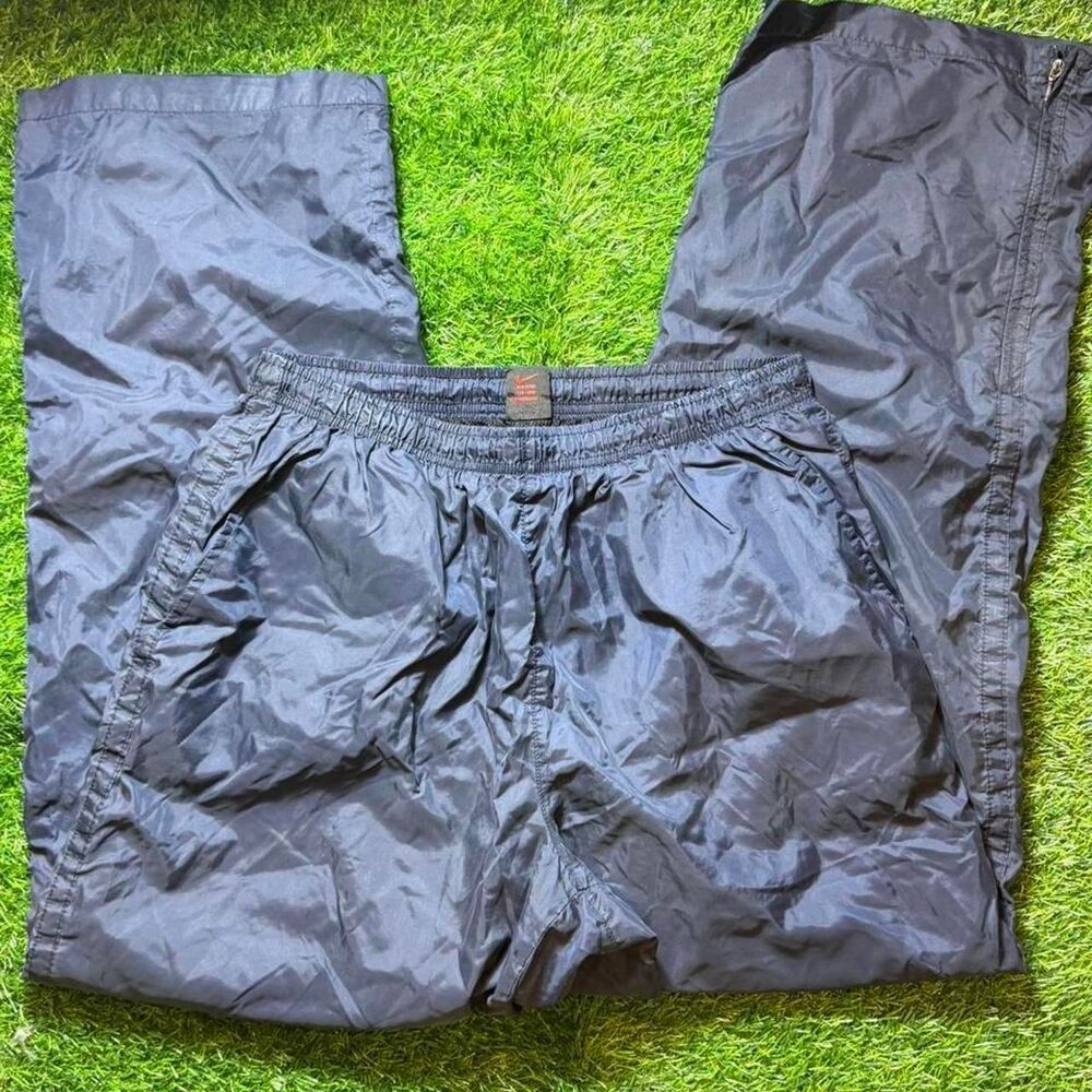 Nike Men's Navy and Black Joggers-tracksuits